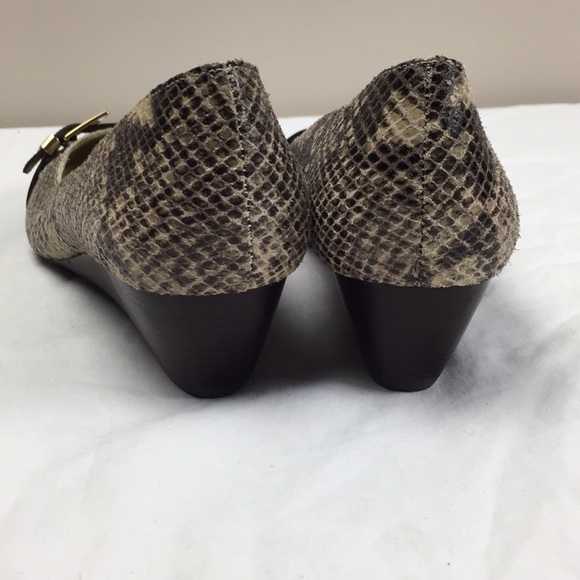 Michael Kors low heel wedge shoes leather upper - Picture 2 of 10